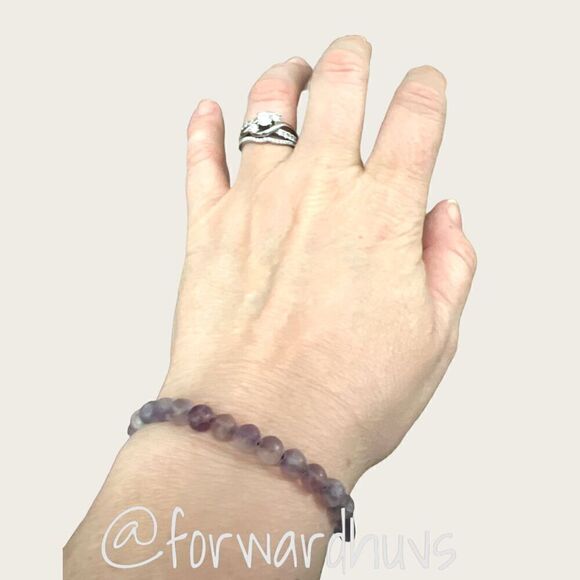 Amethyst Bead Stretch Bracelet | EUC - Picture 2 of 5